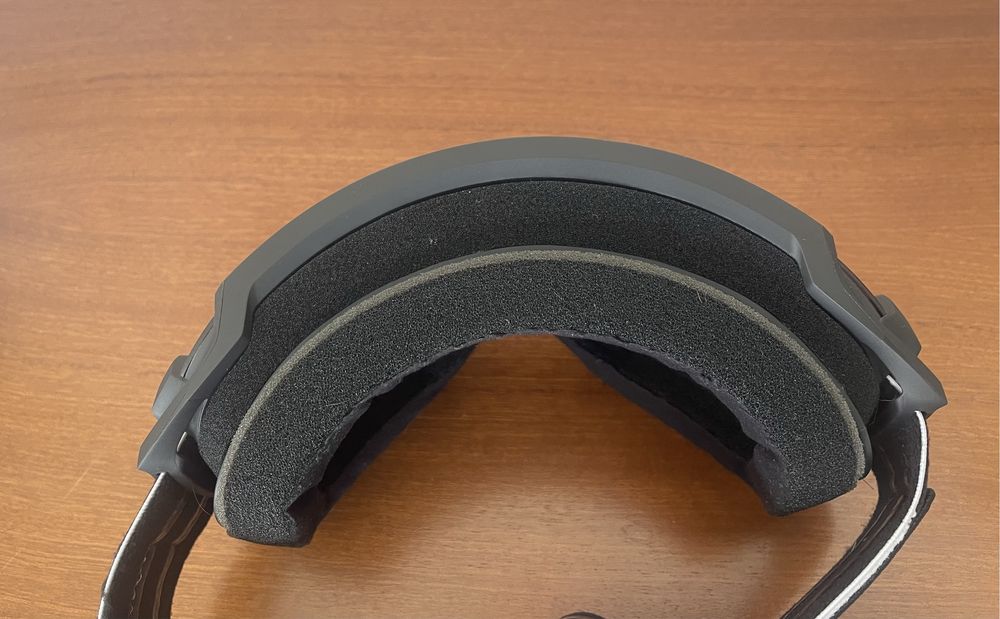 NOVOS - Goggles snowboard Giro lentes Vivid by Zeiss