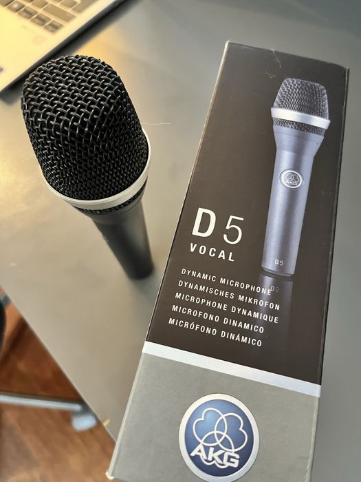 Microfone AKG vocal D5