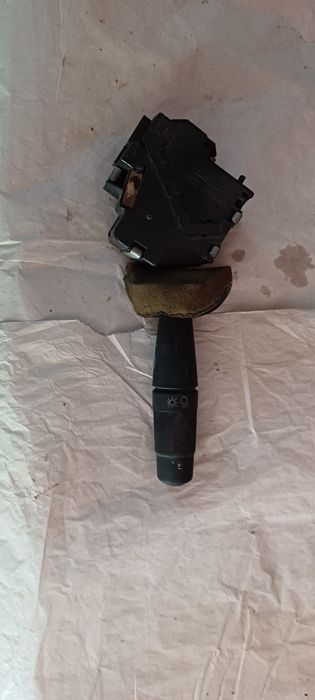 Janelas laterais hard top e manete multifunções UMM ALTER