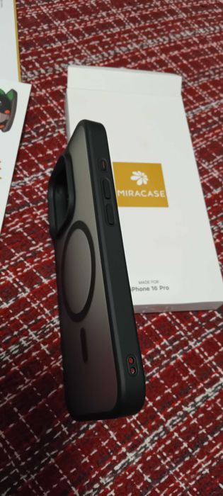2 Capas MagSafe para iPhone 16 Pro (Novas a estrear)