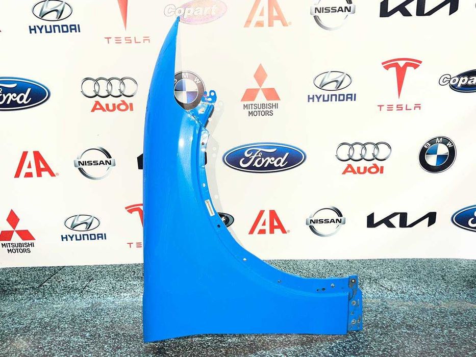 Крило праве переднє Ford Mustang Mach-E 21-23 LJ8Z16005A