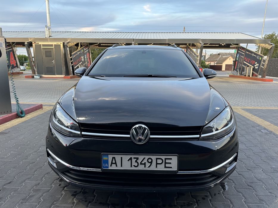 Продам Volkswagen Golf 7