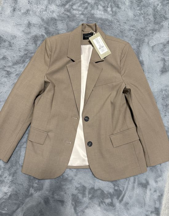 Новий пінджак Stimma