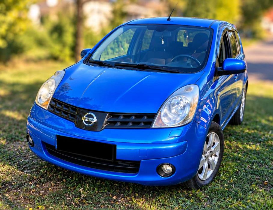Автомобіль Nissan Note