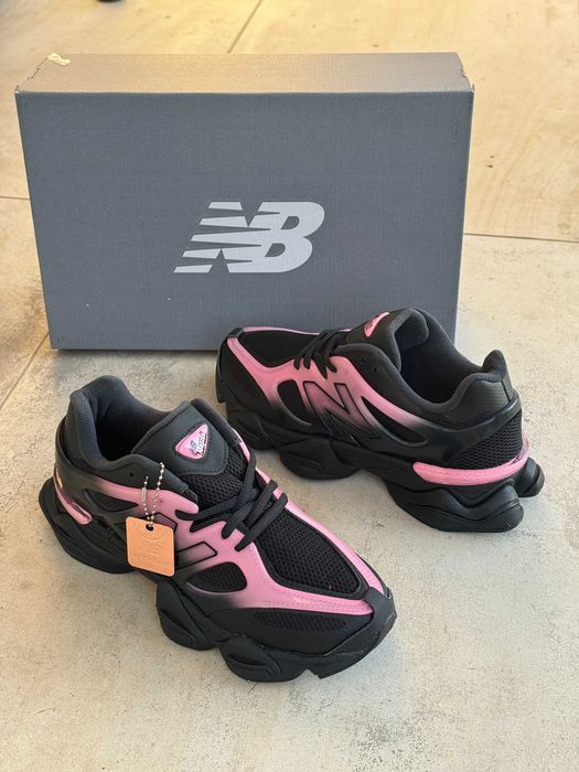 Кросівки New Balance Black Pink 9060