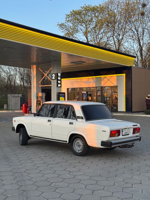 Продам ваз 2105,карбюратор,2002 год