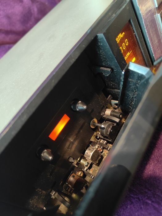 Magnetofon kasetowy AKAI HX-M5