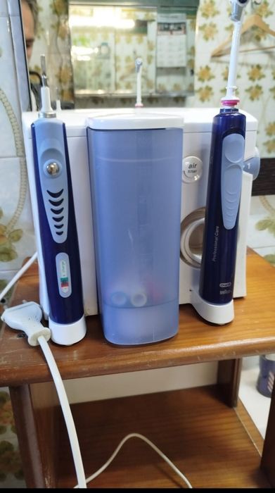 Máquina limpeza Oral-b
