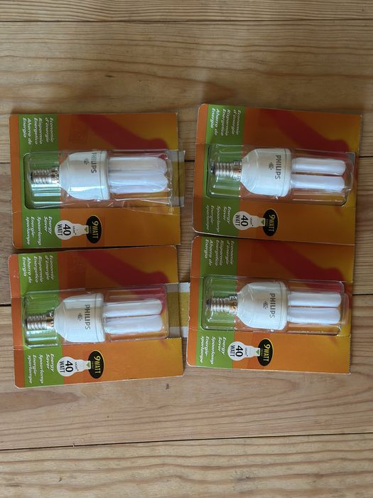 Lote de 28 lampadas halogenio e LED