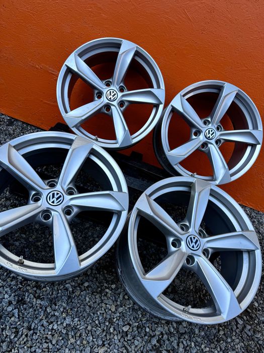 Диски R18 5.120 ET30 bmw f10 f30 e90 e60 фольц т5 амарок  крафтер