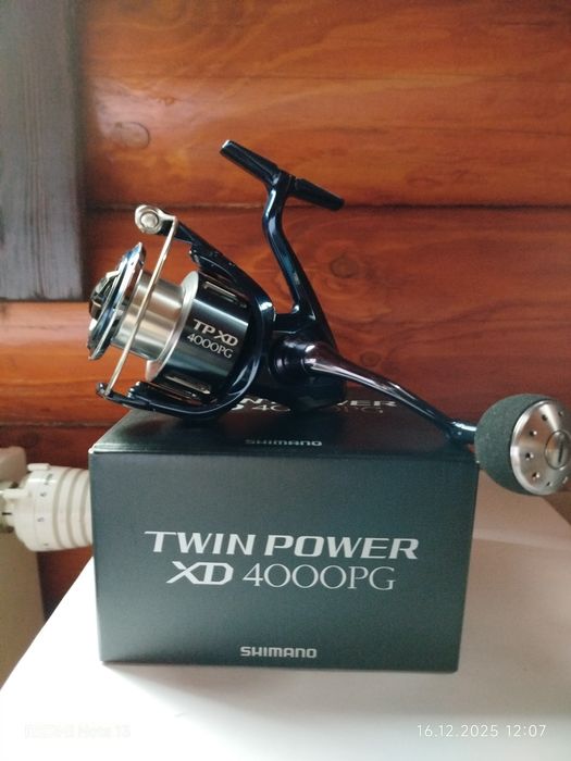 Акція! Shimano Twin Power  XD 21, 25 4000PG Twin Power 24 4000PG 4000M