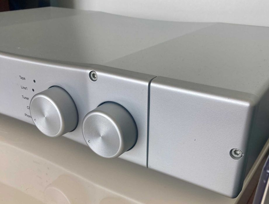 Amplificador REGA Brio 3