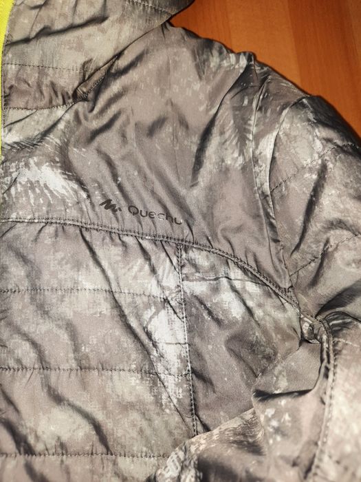 Casaco de rapaz com capuz