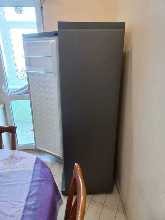 Морозильна камера Samsung No Frost 180 см 298 л A+ RZ28H61607F