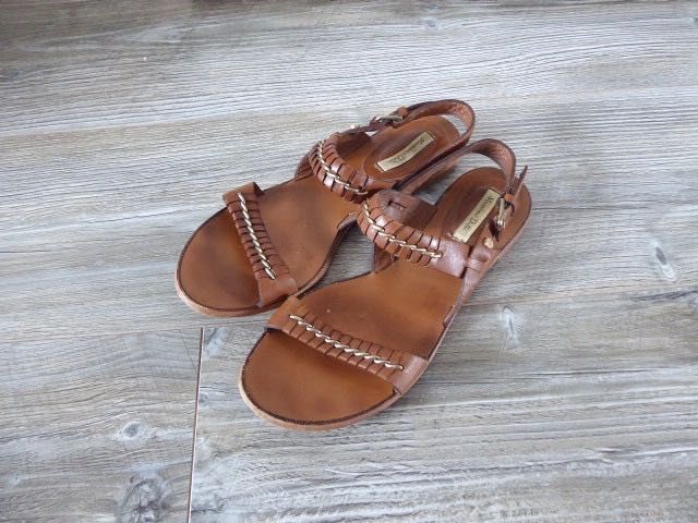 Massimo Dutti brązowe skórzane sandały 37