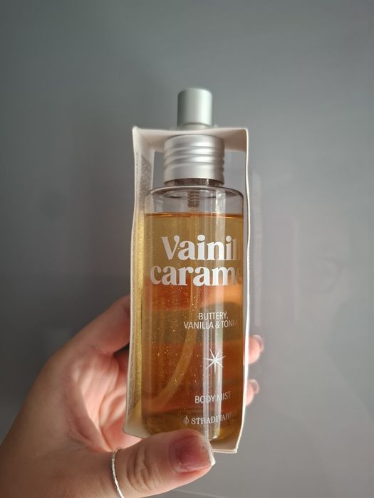 Mgiełka vanilla caramelo stradivarius