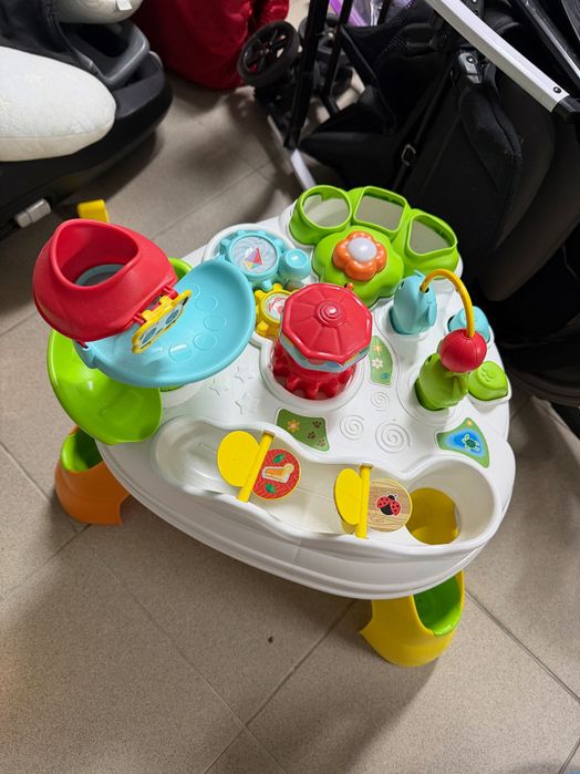 Conjunto de artigos para bebé