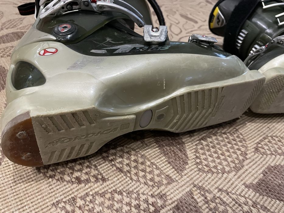 Горнолижні ботинки Nordica 40-40,5