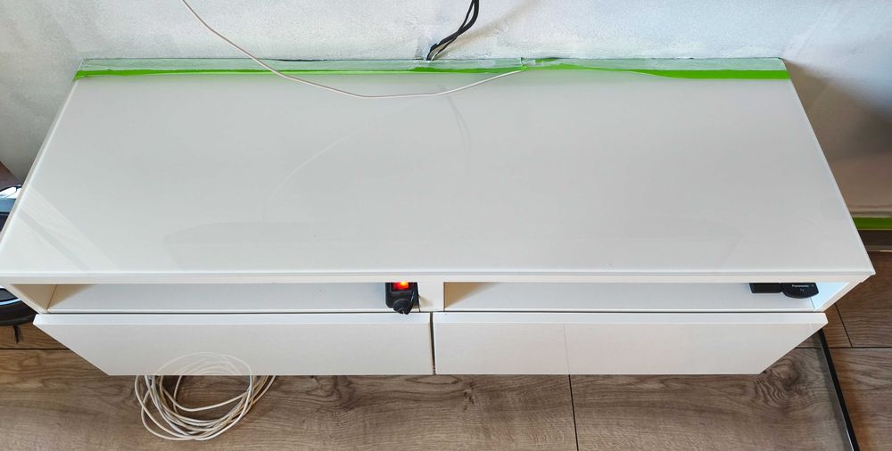 Szafka RTV pod telewizor