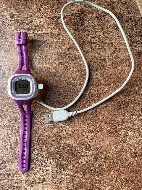 Zegarek Garmin Forerunner 15 + ładowarka.