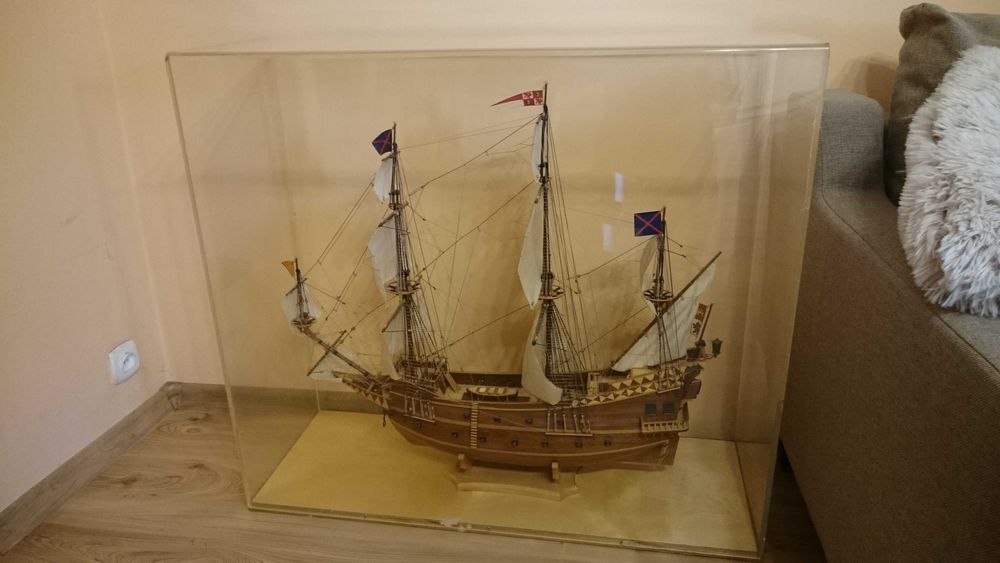 Drewniana replika statku