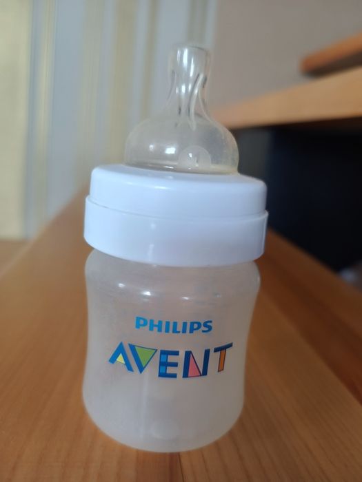 Механічний молоковідсмоктувач + пляшечки lovi, AVENT