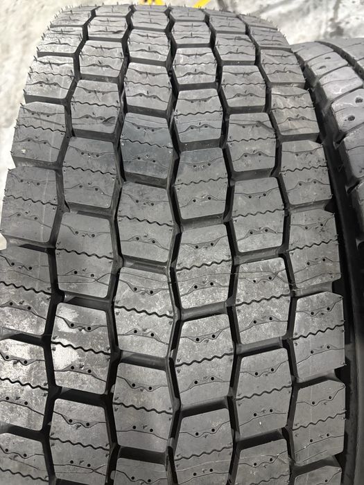 шина вантажна нова 295/80R22,5 Michelin Multiway XDE (1 шт.)