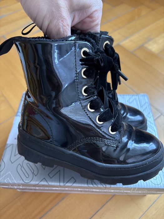 Черевички h&m доя дівчинки