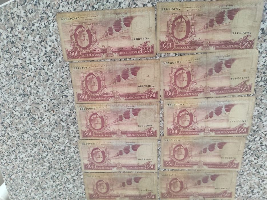 Vendo notas de África