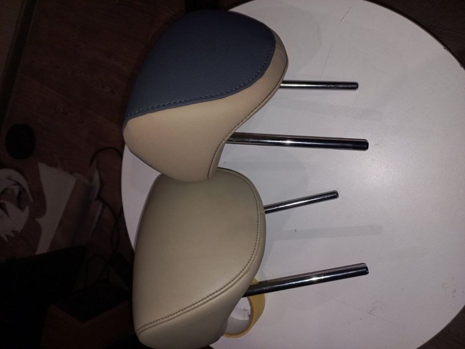 Перетяжка сидений, подголовников