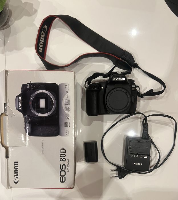 Lustrzanka Canon EOS 80D