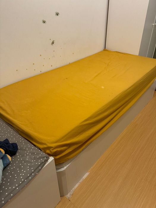 Cama Sommier(abertura lateral) + colchão 90X190 USADA por 8 meses