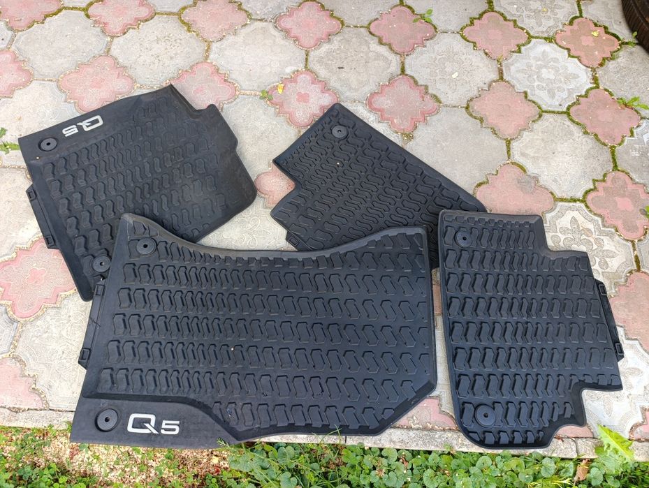 оригінальні килимки, поліки audi q5 80A