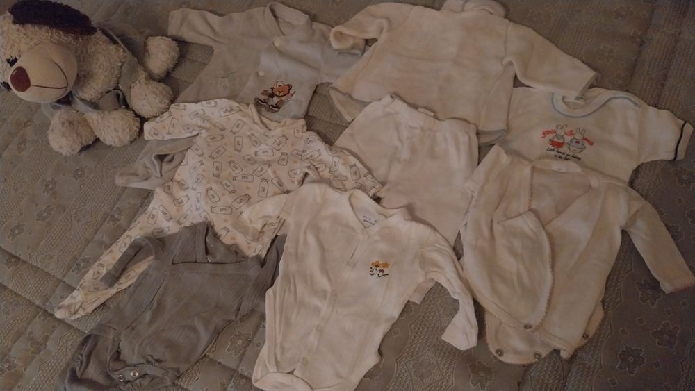 Roupa recem nascido
