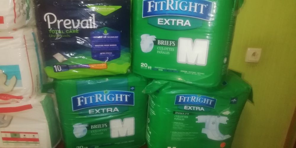 Продам Памперси. Розмір М.