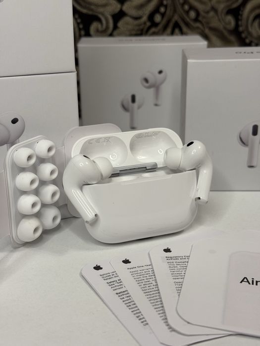 Навушники Apple AirPods Pro 3
