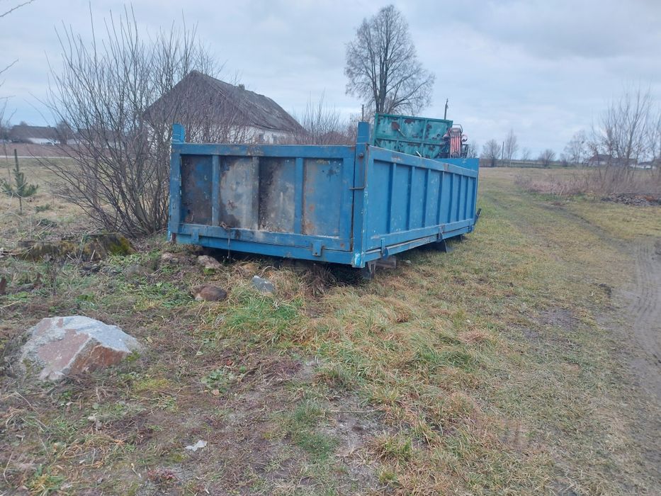 Продам прицеп бортовий