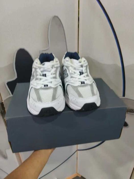 New Balance 530 37