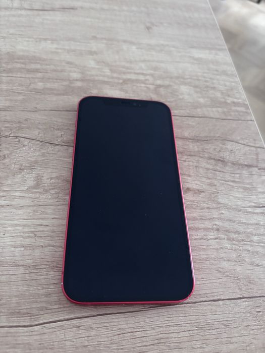 Iphone 12 czerwony