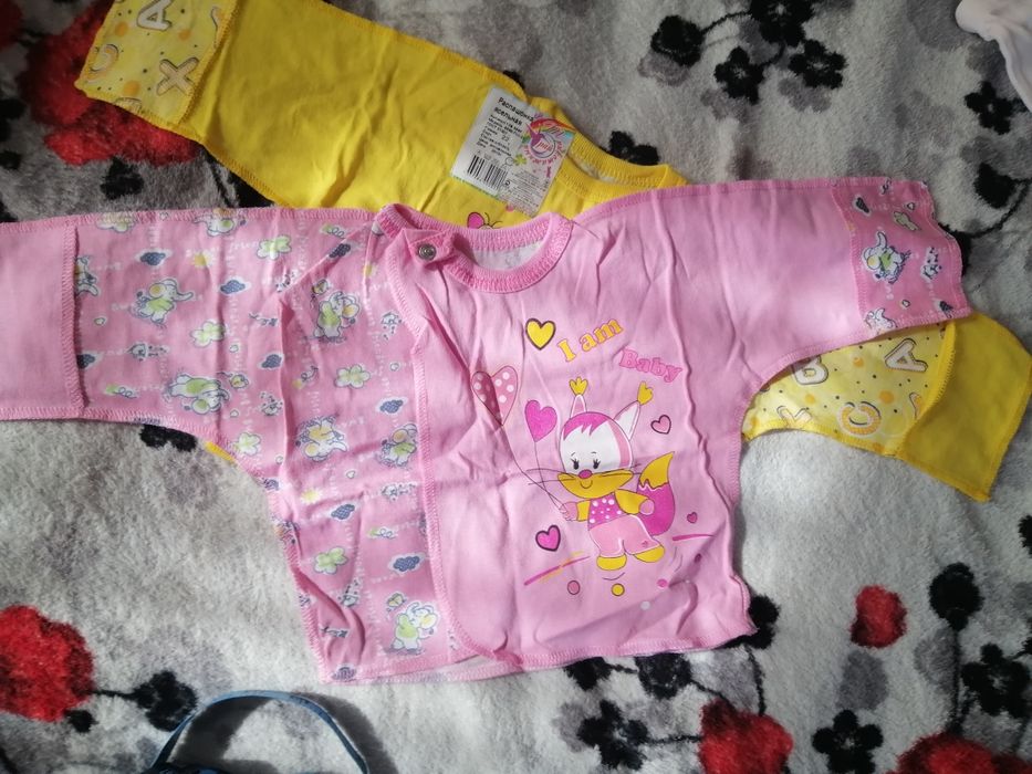 Продам новые распашонки