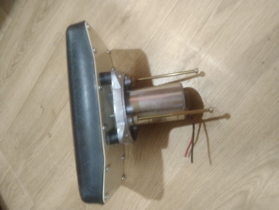 Продам вибромотор