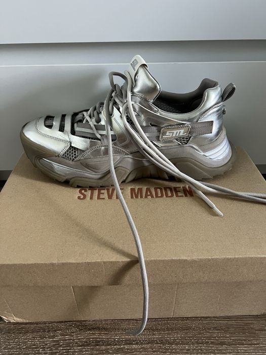 Кросівки Steve Madden 42 р жіночі/унісекс срібні масивні