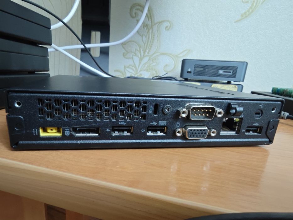 Неттоп Lenovo ThinkCentre USFF (i7 4765T, 8Gb RAM, 512Gb SSD) МиниПК