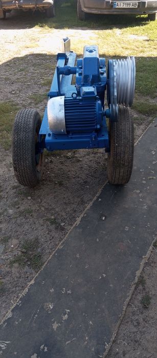 Продам механічний дровокол