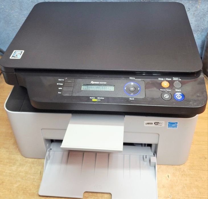 Drukarka laserowa Samsung Xpress M2070W WIFI   skaner ksero sieć NFC