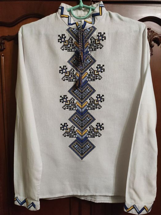 Вишиванка на підлітка