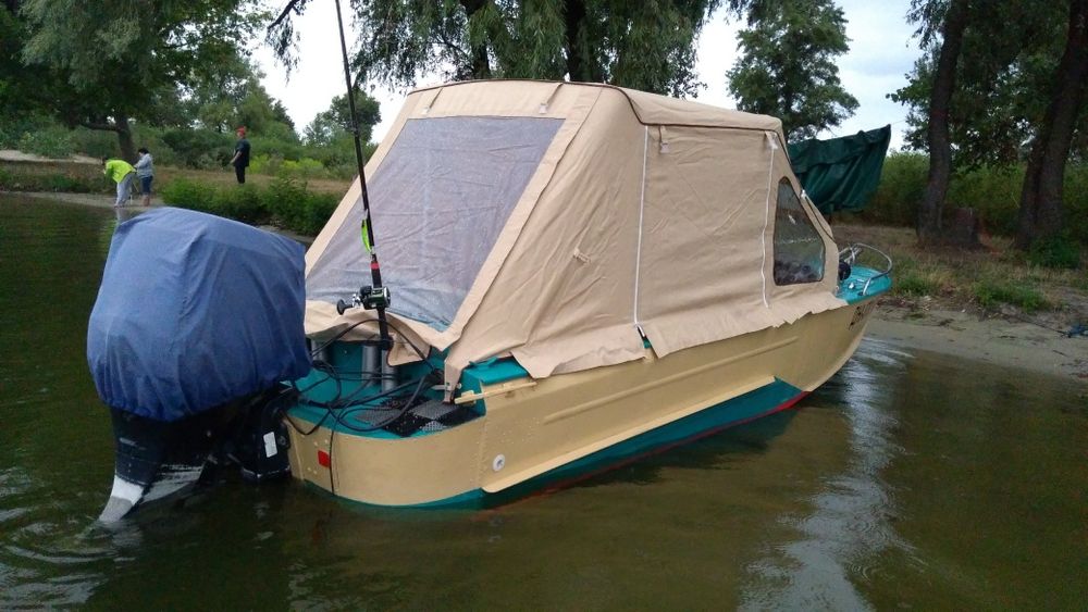 Моторная лодка казанка 2м