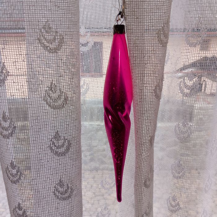 Новорічні.  Іграшки. .