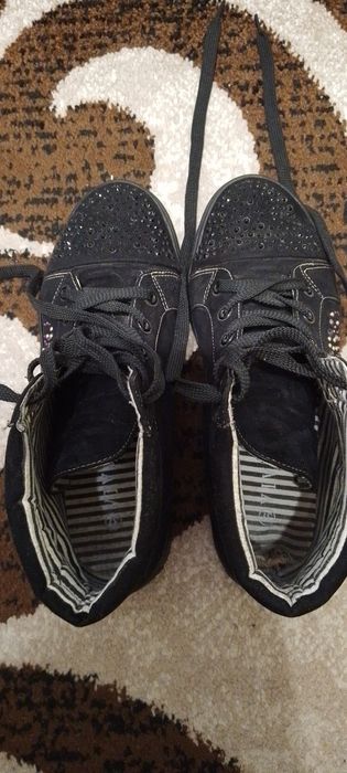 Ботинки осенние женские 37р.