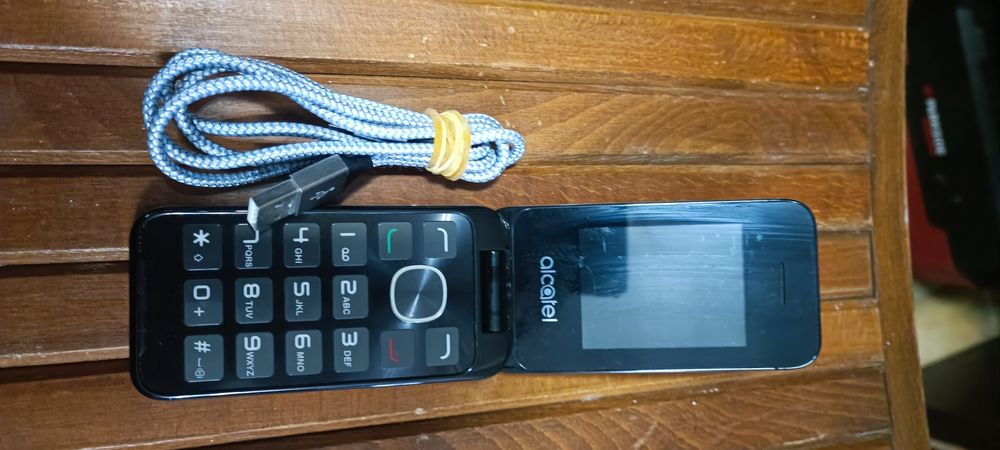 Telemóvel Alcatel